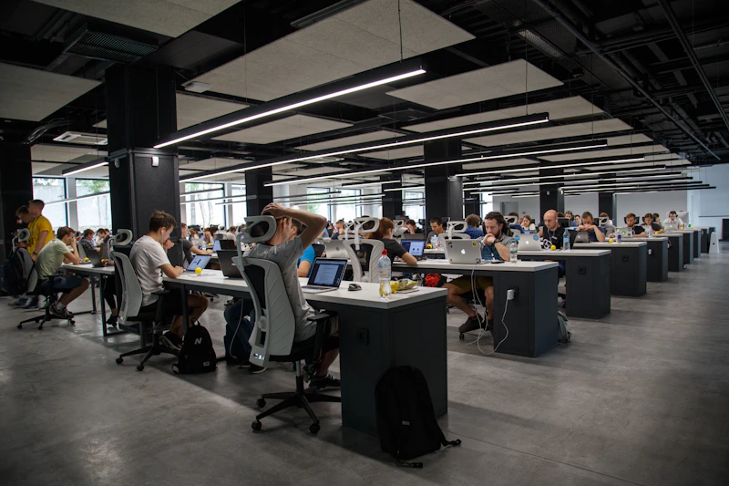 Estação de trabalho com editor de código aberto para revisão de segurança